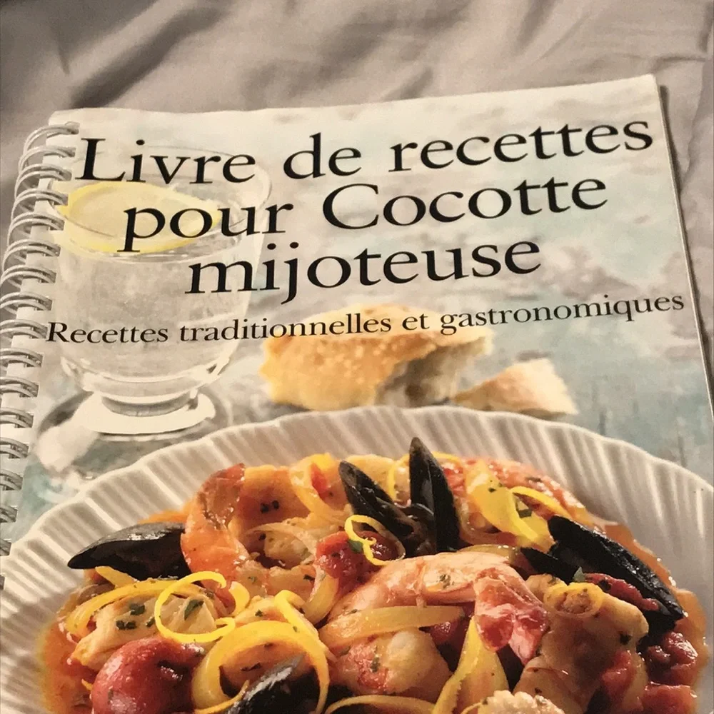 Cuisinart Slow Cooker Cookbook 2 Languages - Picture 4 of 8